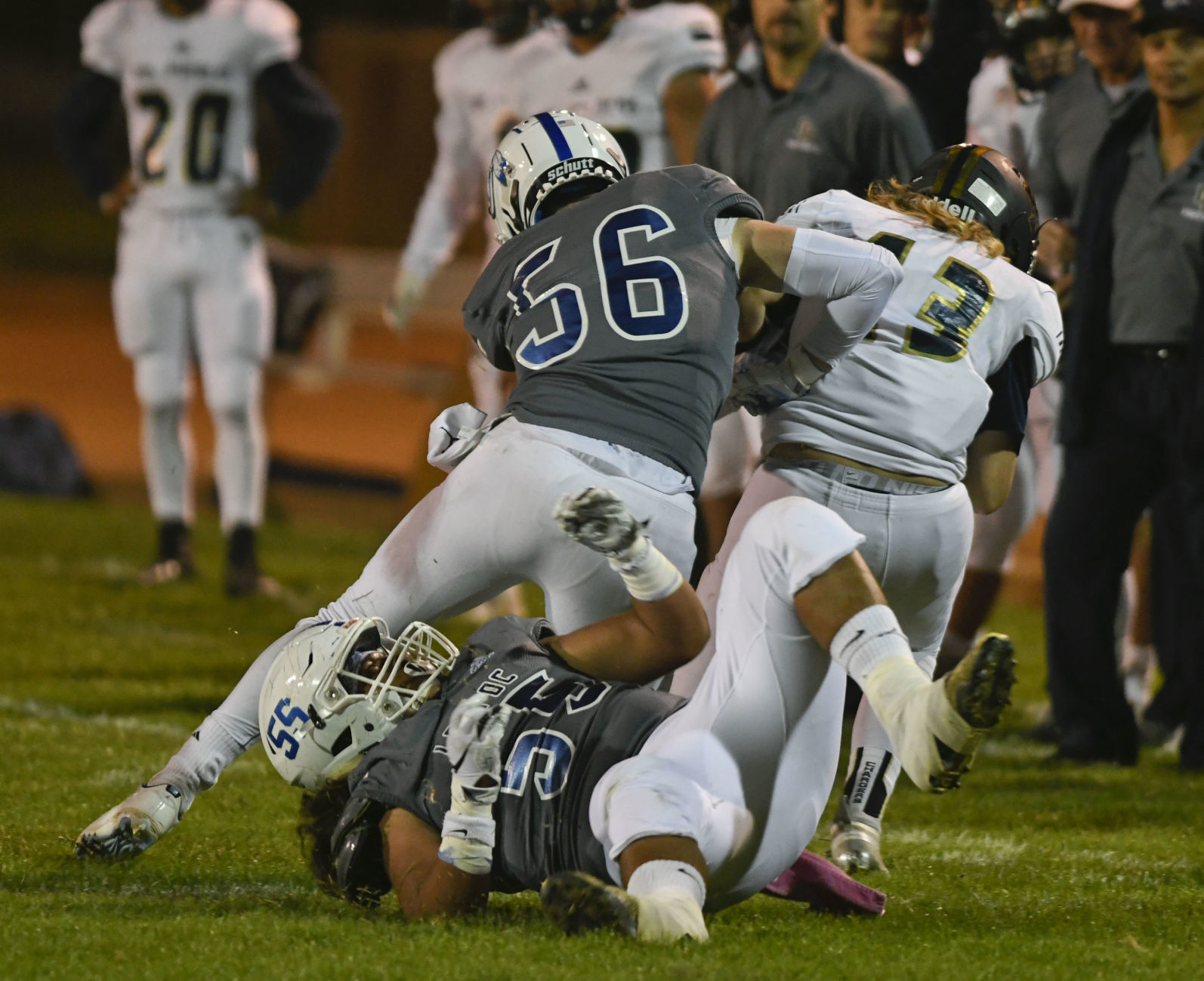 101119 DP Lompoc football 15.jpg
